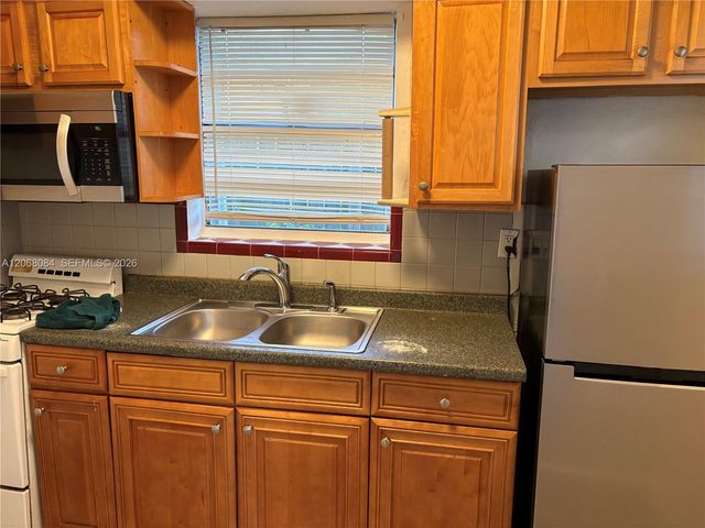 1806 Funston Street Rear, Hollywood, FL 33020