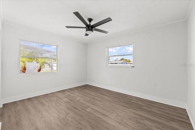 124 85TH AVENUE N, St Petersburg, FL 33702