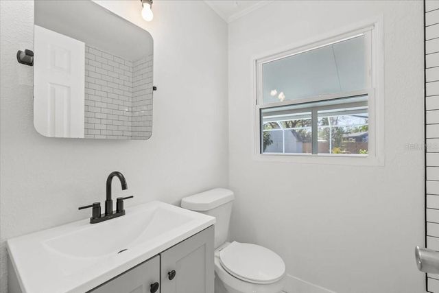 124 85TH AVENUE N, St Petersburg, FL 33702