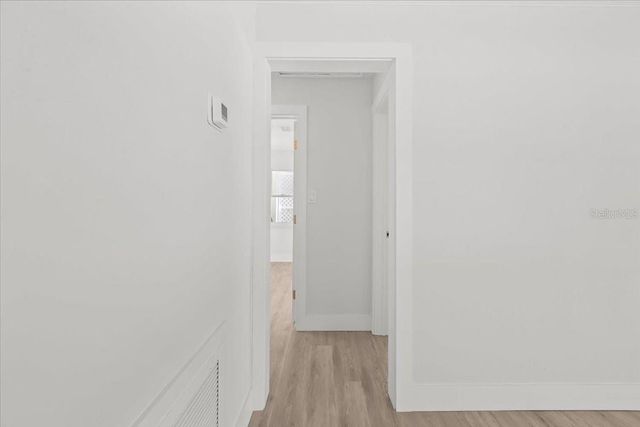 124 85TH AVENUE N, St Petersburg, FL 33702