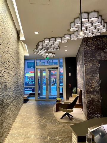 110 Stuart St 16H, Boston, MA 02116