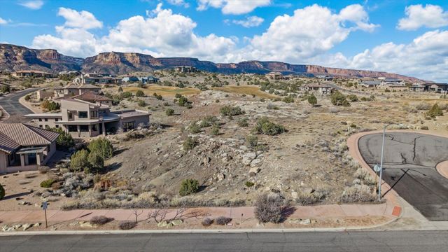 2341 Lions Paw Court, Grand Junction, CO 81507