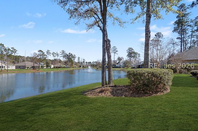 40 Catamaran Ln, Okatie, SC 29909