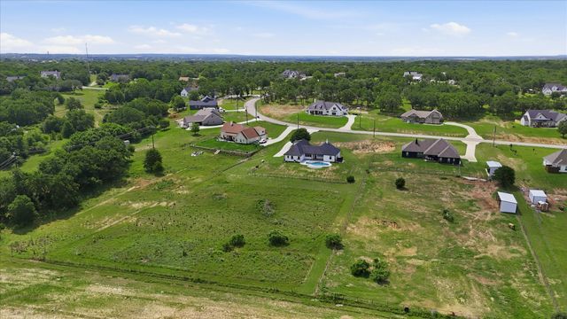 120 Grace View Road, Weatherford, TX 76088