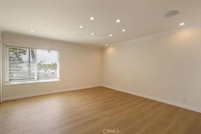 1088 Buckingham Lane, Newport Beach, CA 92660