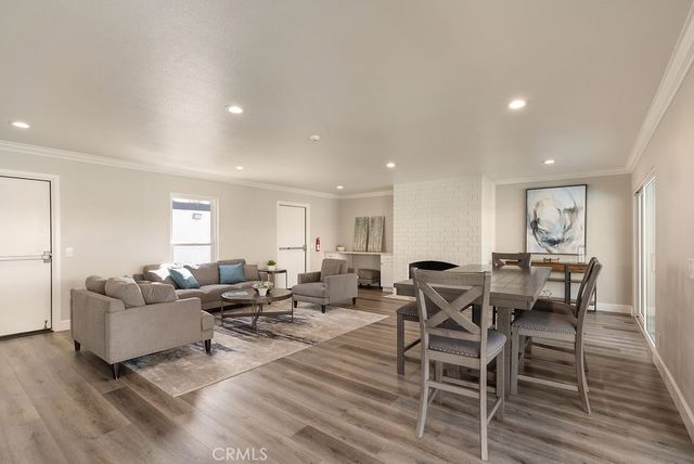 1088 Buckingham Lane, Newport Beach, CA 92660
