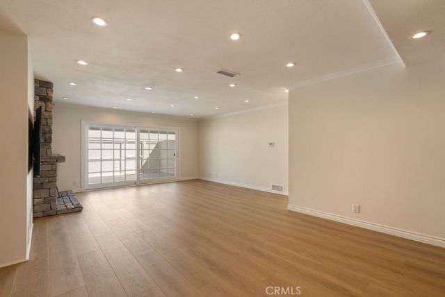 1088 Buckingham Lane, Newport Beach, CA 92660