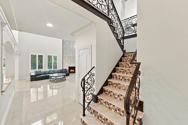 5411 Oban Terrace Lane, Sugar Land, TX 77479