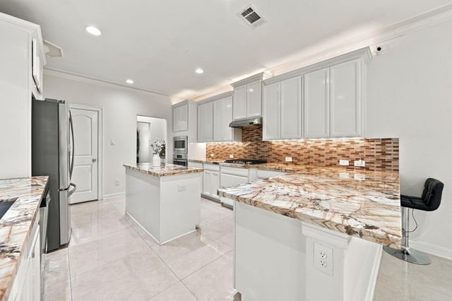 5411 Oban Terrace Lane, Sugar Land, TX 77479
