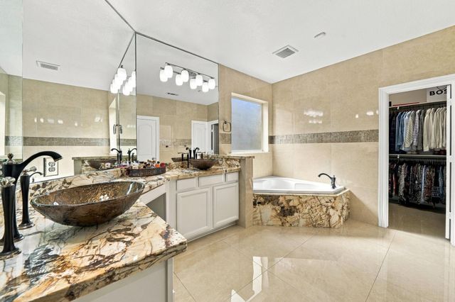 5411 Oban Terrace Lane, Sugar Land, TX 77479