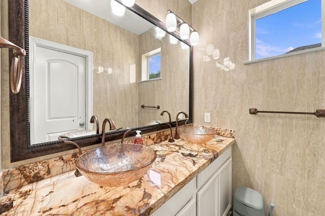 5411 Oban Terrace Lane, Sugar Land, TX 77479