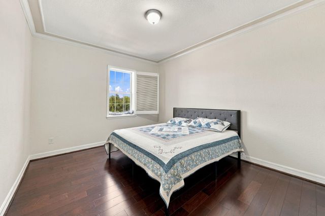 5411 Oban Terrace Lane, Sugar Land, TX 77479