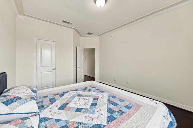 5411 Oban Terrace Lane, Sugar Land, TX 77479