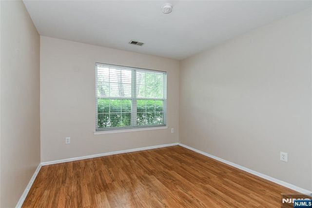 2055 Charles Court, Mahwah, NJ 07430