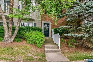 2055 Charles Court, Mahwah, NJ 07430