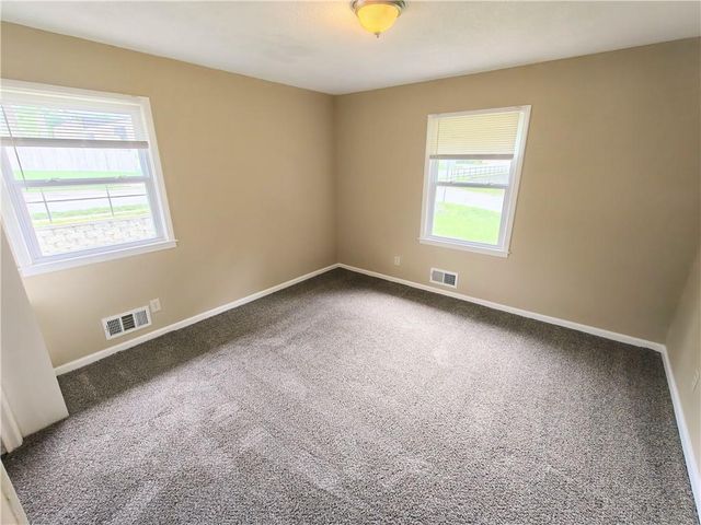 3900 S Hands Street, Independence, MO 64055