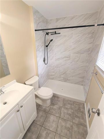 3900 S Hands Street, Independence, MO 64055