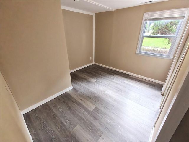 3900 S Hands Street, Independence, MO 64055