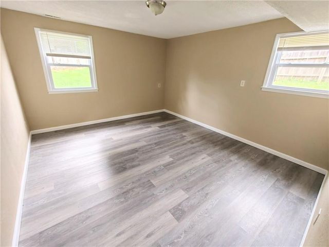 3900 S Hands Street, Independence, MO 64055