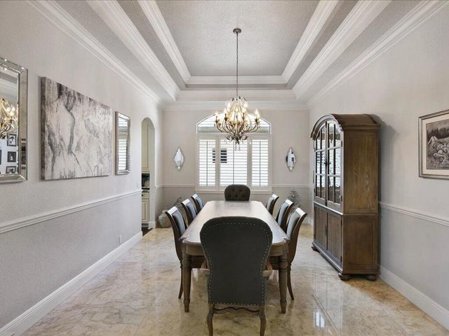 10596 Versailles Boulevard, Wellington, FL 33449
