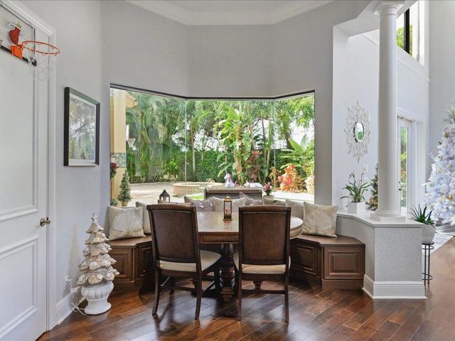 10596 Versailles Boulevard, Wellington, FL 33449