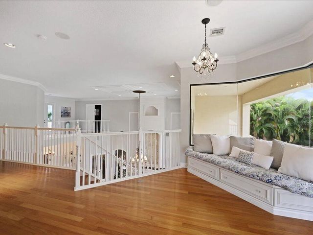 10596 Versailles Boulevard, Wellington, FL 33449