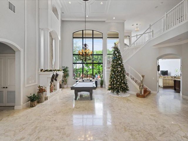 10596 Versailles Boulevard, Wellington, FL 33449