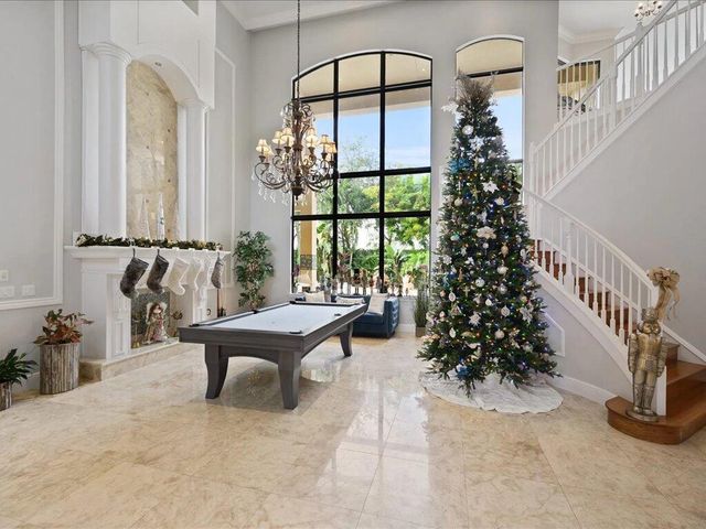 10596 Versailles Boulevard, Wellington, FL 33449