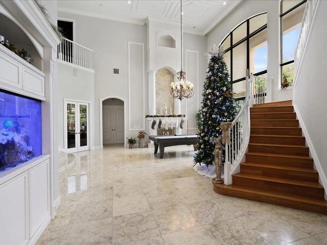 10596 Versailles Boulevard, Wellington, FL 33449