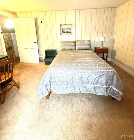 65 Perry Street, Auburn, NY 13021