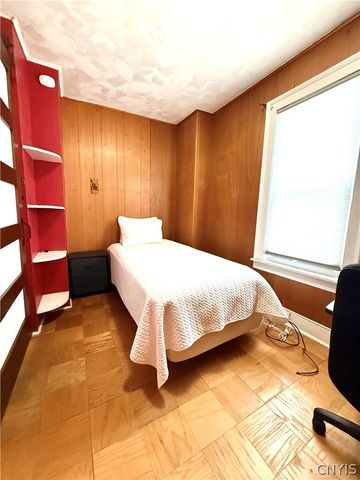 65 Perry Street, Auburn, NY 13021