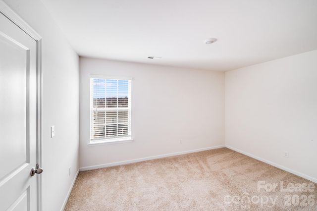 7411 Foxgate Circle, Charlotte, NC 28215