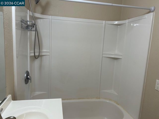 1517 Garfield St, Fairfield, CA 94533
