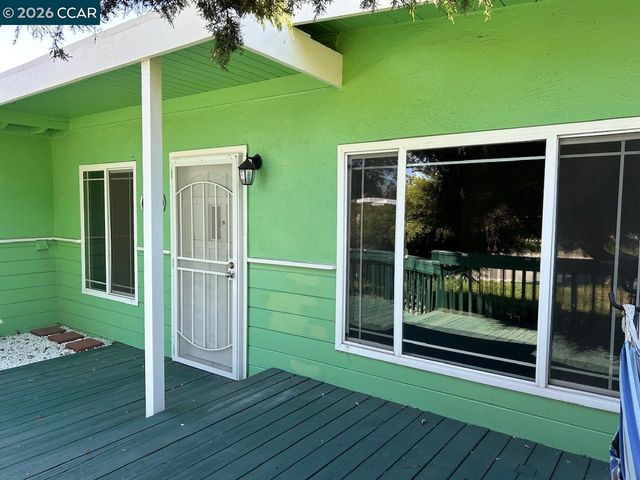 1517 Garfield St, Fairfield, CA 94533