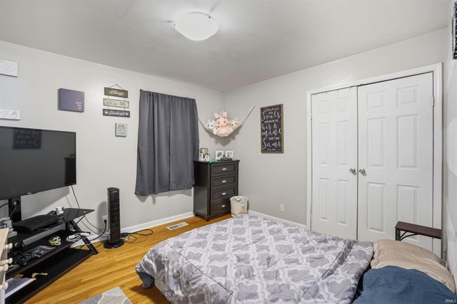 105 W North C Street, Gas City, IN 46933