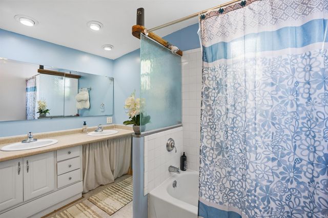 105 W North C Street, Gas City, IN 46933