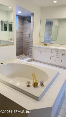 6557 BURNHAM Circle, Ponte Vedra Beach, FL 32082