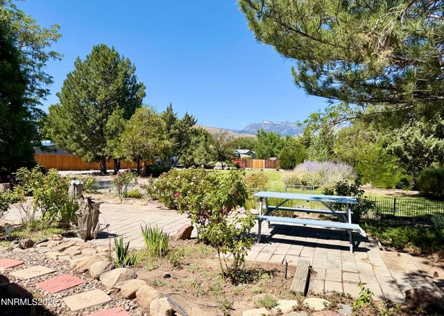 330 Taurus Circle, Reno, NV 89521