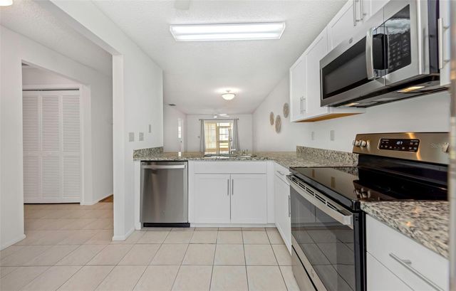 6518 THICKET TRAIL, New Port Richey, FL 34653