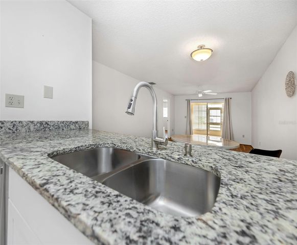 6518 THICKET TRAIL, New Port Richey, FL 34653