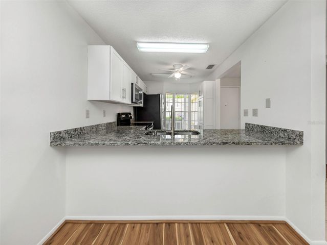 6518 THICKET TRAIL, New Port Richey, FL 34653