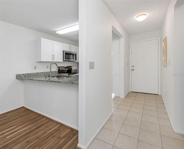 6518 THICKET TRAIL, New Port Richey, FL 34653