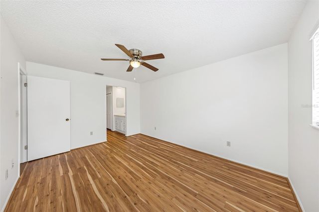 6518 THICKET TRAIL, New Port Richey, FL 34653