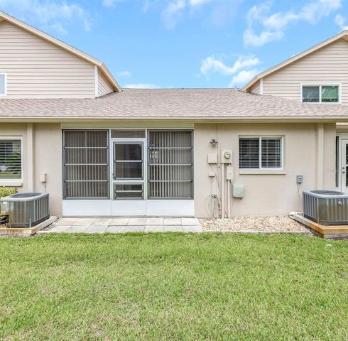 6518 THICKET TRAIL, New Port Richey, FL 34653