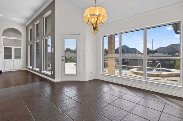 2612 Waters Edge Drive, Granbury, TX 76048