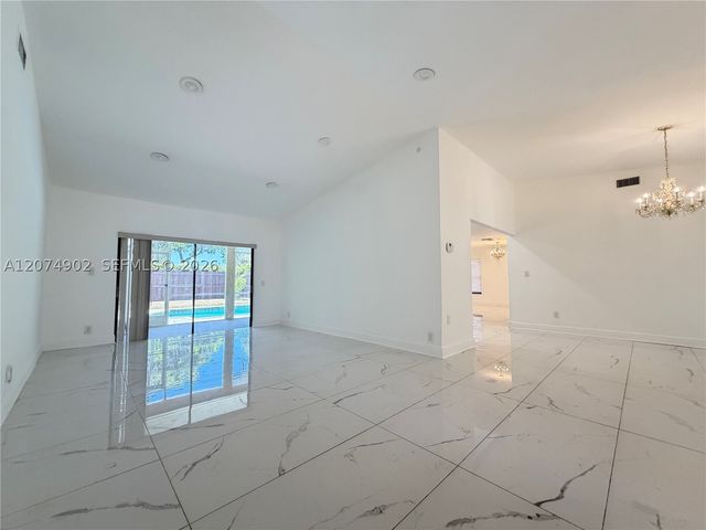 20888 Sugarloaf Ln 20888, Boca Raton, FL 33428
