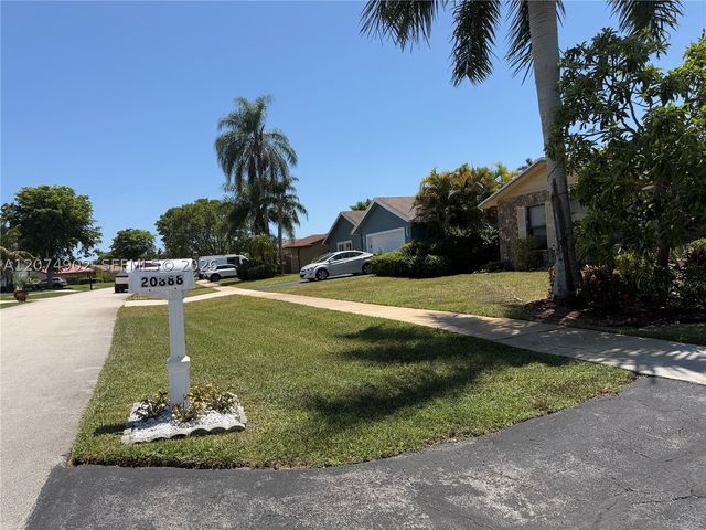 20888 Sugarloaf Ln 20888, Boca Raton, FL 33428