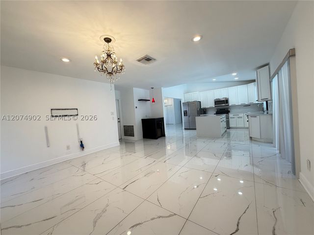 20888 Sugarloaf Ln 20888, Boca Raton, FL 33428