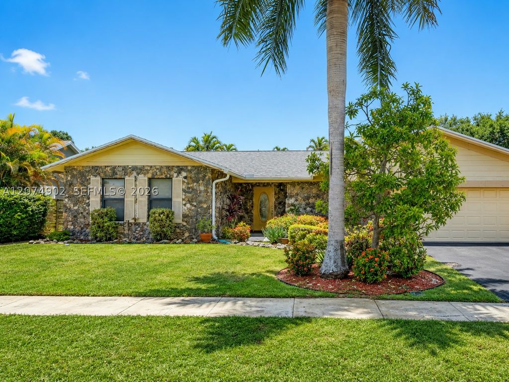 20888 Sugarloaf Ln 20888, Boca Raton, FL 33428