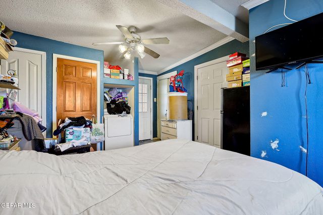 320 MIRASOL Drive, El Paso, TX 79907